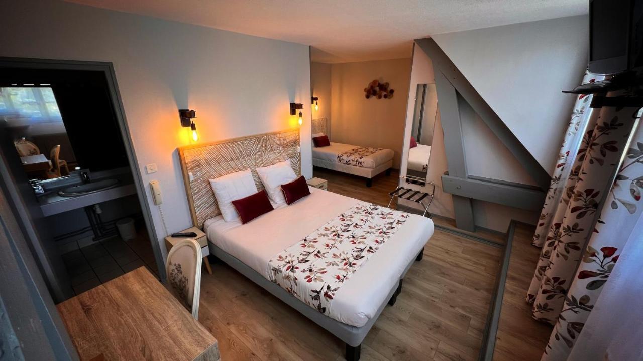 Logis Hotel Restaurant Des Voyageurs Tarnac Bagian luar foto