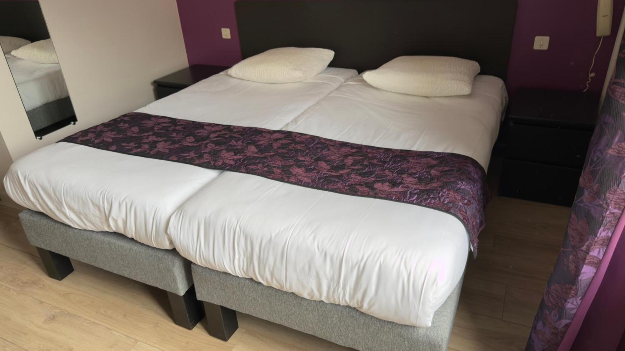 Logis Hotel Restaurant Des Voyageurs Tarnac Bagian luar foto